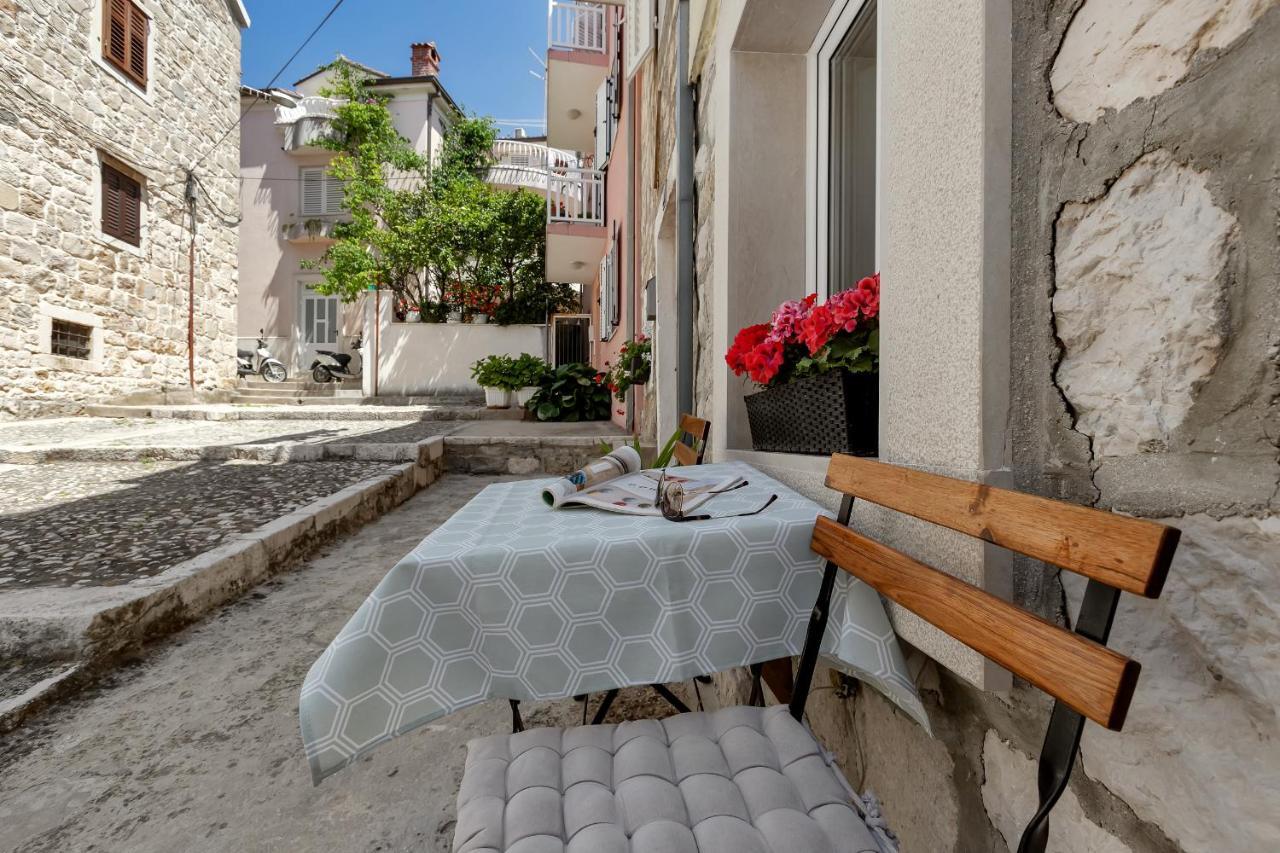 Luxury City Center Apartments Макарска Екстериор снимка